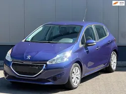 , metallic lak Gebruikt 2014 Peugeot 208 Hatchback | € 4.945 (Super prijs)