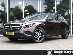 Bruin Gebruikt 2017 Mercedes GLA180 Ambition SUV | € 19.950 (Eerlijke prijs)