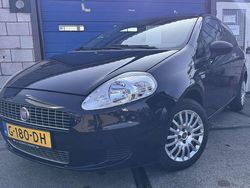 Blauw Gebruikt 2010 Fiat Punto Hatchback | € 1.950 (Eerlijke prijs)