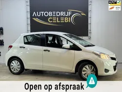 Wit Gebruikt 2011 Toyota Yaris Comfort Hatchback | € 5.295 (Iets duurder)