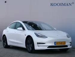 Wit, metallic lak Gebruikt 2020 Tesla Model 3 Long Range Sedan | € 26.995 (Eerlijke prijs)