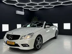 Wit, metallic lak Gebruikt 2010 Mercedes E500 Cabriolet | € 21.500