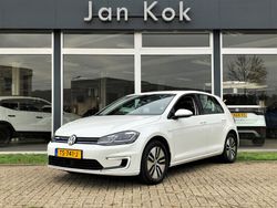 Wit Gebruikt 2018 VW e-Golf Hatchback | € 14.395 (Eerlijke prijs)