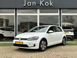 Wit Gebruikt 2018 VW e-Golf Hatchback | € 14.395 (Eerlijke prijs)