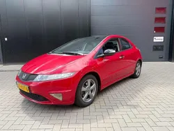 Rood Gebruikt 2009 Honda Civic Sport Hatchback | € 4.950 (Eerlijke prijs)