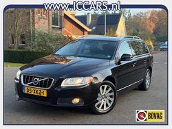 Zwart (metallic) Gebruikt 2012 Volvo V70 Stationwagen | € 8.495 (Goede deal)