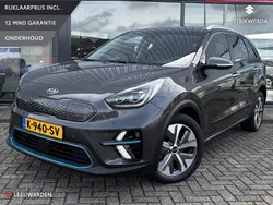 Grijs, metallic lak Gebruikt 2021 Kia e-Niro Comfort SUV | € 24.400 (Super prijs)