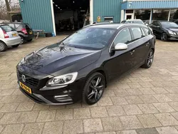 Zwart Gebruikt 2016 Volvo V60 R-Design Stationwagen | € 16.950 (Eerlijke prijs)