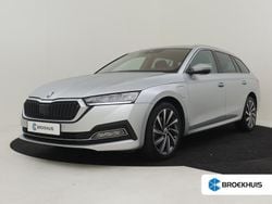 Grijs Gebruikt 2022 Skoda Octavia Style Stationwagen | € 27.395 (Eerlijke prijs)