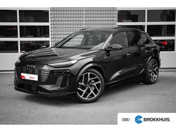 Zwart Gebruikt 2025 Audi Q6 e-tron S-Line SUV | € 80.895 (Iets duurder)