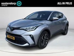 Grijs Gebruikt 2023 Toyota C-HR SUV | € 29.950 (Eerlijke prijs)