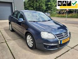 Blauw Gebruikt 2010 VW Jetta Comfortline Sedan | € 4.249 (Eerlijke prijs)