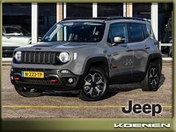 Grijs Gebruikt 2022 Jeep Renegade Trailhawk SUV | € 22.990 (Eerlijke prijs)