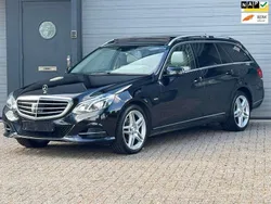 Zwart Gebruikt 2016 Mercedes E220 Avantgarde Stationwagen | € 14.500