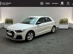 Wit Gebruikt 2018 Audi A1 Sportback Proline Hatchback | € 16.900 (Eerlijke prijs)