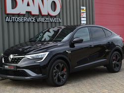 Zwart Gebruikt 2022 Renault Arkana R.S. SUV | € 20.950 (Goede deal)