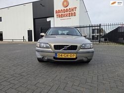 Beige Gebruikt 2001 Volvo S60 Sedan | € 1.750 (Goede deal)