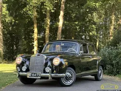 Zwart Gebruikt 1958 Mercedes 219 | € 28.500