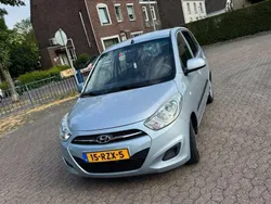Zilver Gebruikt 2011 Hyundai i10 Hatchback | € 2.750 (Goede deal)