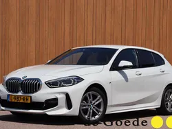 Wit Gebruikt 2021 BMW 118 Efficient Dynamics Hatchback | € 25.940 (Eerlijke prijs)