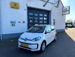 Wit, andere lak Gebruikt 2019 VW up! move up! Hatchback | € 8.900 (Eerlijke prijs)