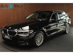 Zwart Gebruikt 2022 BMW 520 Stationwagen | € 29.950