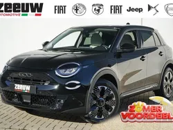 Zwart Nieuw 2025 Fiat 600E La Prima SUV | € 37.900