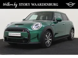 Groen Gebruikt 2024 Mini Cooper S Classic Hatchback | € 34.850 (Iets duurder)