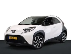 Wit Gebruikt 2024 Toyota Aygo Hatchback | € 22.950 (Eerlijke prijs)