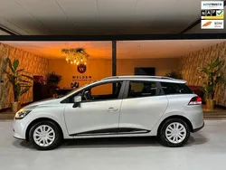 Grijs Gebruikt 2015 Renault Clio GrandTour Night&Day Stationwagen | € 5.990 (Eerlijke prijs)