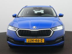 Blauw Gebruikt 2023 Skoda Octavia Business Line Stationwagen | € 25.900 (Super prijs)