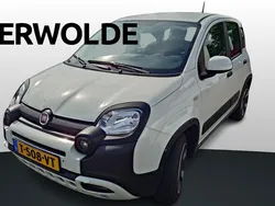 Wit Gebruikt 2023 Fiat Panda Cross Cross Hatchback | € 15.795 (Eerlijke prijs)