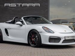 Wit, metallic lak Gebruikt 2016 Porsche Boxster Spyder Cabriolet | € 114.800