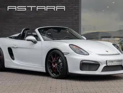 Wit, metallic lak Gebruikt 2016 Porsche Boxster Spyder Cabriolet | € 114.800