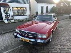 Rood Gebruikt 1987 Mercedes 560 | € 19.900