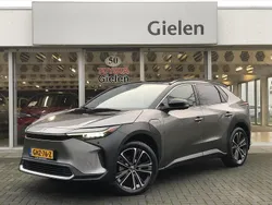 Grijs, metallic lak Gebruikt 2022 Toyota bZ4X Premium SUV | € 34.400 (Goede deal)