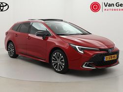 Rood Gebruikt 2024 Toyota Corolla Edition Stationwagen | € 36.999 (Duur)