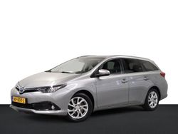Grijs Gebruikt 2016 Toyota Auris Stationwagen | € 14.499