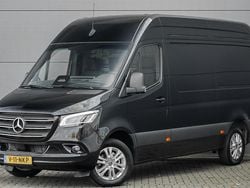 Zwart Gebruikt 2024 Mercedes Sprinter Van | € 54.900 (Goede deal)