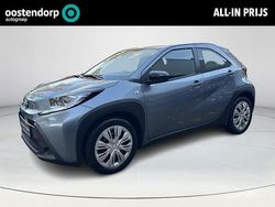 Grijs Gebruikt 2024 Toyota Aygo X Play SUV | € 18.949