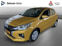 Geel metallic Nieuw 2024 Mitsubishi Space Star Active Hatchback | € 19.950 (Eerlijke prijs)