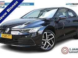 Zwart Gebruikt 2020 VW Golf VIII Business Hatchback | € 19.950 (Eerlijke prijs)