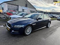 Blauw Gebruikt 2018 Jaguar XE R-Sport Sedan | € 13.950 (Super prijs)