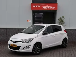 Wit Gebruikt 2015 Hyundai i20 Hatchback | € 6.999 (Goede deal)
