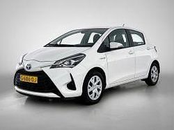 Licht wit Gebruikt 2019 Toyota Yaris Active Hatchback | € 16.450 (Eerlijke prijs)