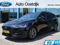 Zwart Gebruikt 2023 Ford Focus ST-Line Stationwagen | € 25.650 (Eerlijke prijs)