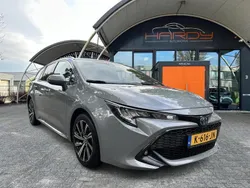 Grijs Gebruikt 2021 Toyota Corolla Business Edition Stationwagen | € 21.080 (Eerlijke prijs)