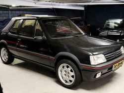 Grijs Gebruikt 1992 Peugeot 205 | € 12.950