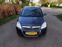 Gebruikt 2009 Opel Zafira Selection MPV | € 4.500 (Duur)