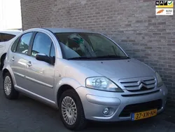 Grijs, metallic lak Gebruikt 2007 Citroën C3 Exclusive Hatchback | € 2.950 (Eerlijke prijs)